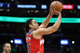 NBA：從老將模板開始走向巔峰